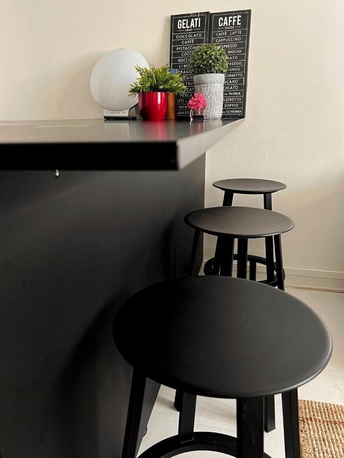 Sweethome Studio 49 In City Center Punavuori District Helsinki Exterior photo